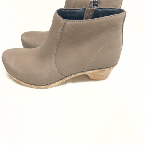 Dansko Taupe Women's Leather Ankle Boots - Picture 3 of 5